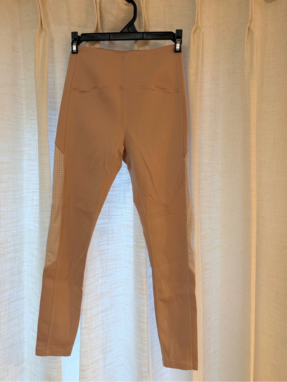 ZYIA High-Waist Leggings - Blush/ Tan